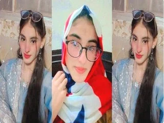 Desi Hijabi Muslim Girl Showing Boobs & Fingering
